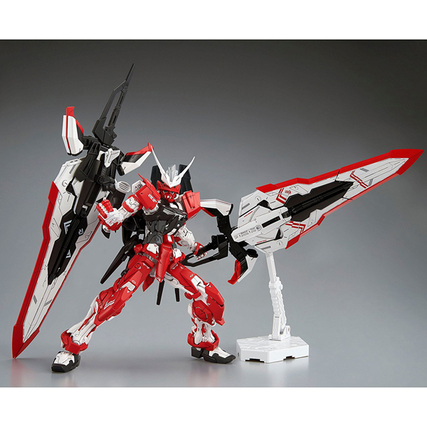 Bandai G5063530 MG 1/100 MBF-02VV Gundam Astray Turn Red | Rhypla Builds